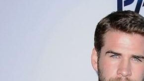 Miley Cyrus y Liam Hemsworth solo quieren ser buenos amigos