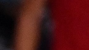 Neymar y Álvaro González querían llevar sus diferencias fuera de la cancha.