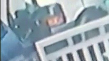 El terrible incidente quedó captado en cámara.