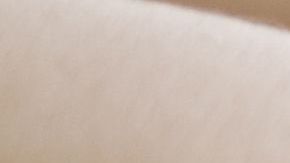 La ambulancia es su juguete favorito.