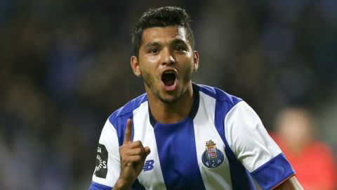 Tecatito pasó por el Twente de Holanda, ahora está en plan grande con el Porto e interesa por tanto al Barcelona y al Milan.