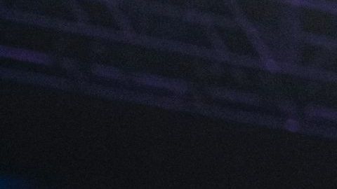 Leo Santa Cruz en un combate anterior ante Miguel Flores. (Premier Boxing Champions)