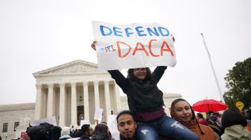 Defensores de los derechos de los inmigrantes luchan por una solución permanente para los Dreamers. (Getty Images)