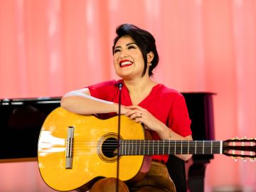 La soprano mexicana Denis Vélez cantará en el evento virtual ‘Pasión Latina’ de la Ópera Lírica de Chicago. (Cortesía Lyric Opera)