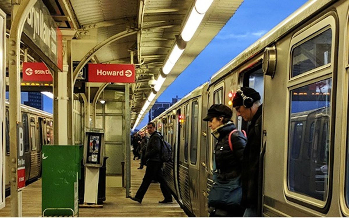 Planean modernizar cuatro estaciones de la línea roja de la Autoridad de Tránsito de Chicago. 