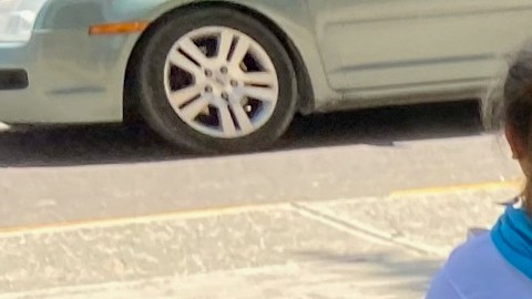 Eridany Ortega, su esposo y sus tres hijos de uno, cuatro y seis años. (Cortesía familia Ortega)