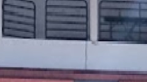 Estudiantes de una secundaria en Naperville fueron enviados a casa después de que su escuela recibió amenazas el viernes. Foto Google Maps