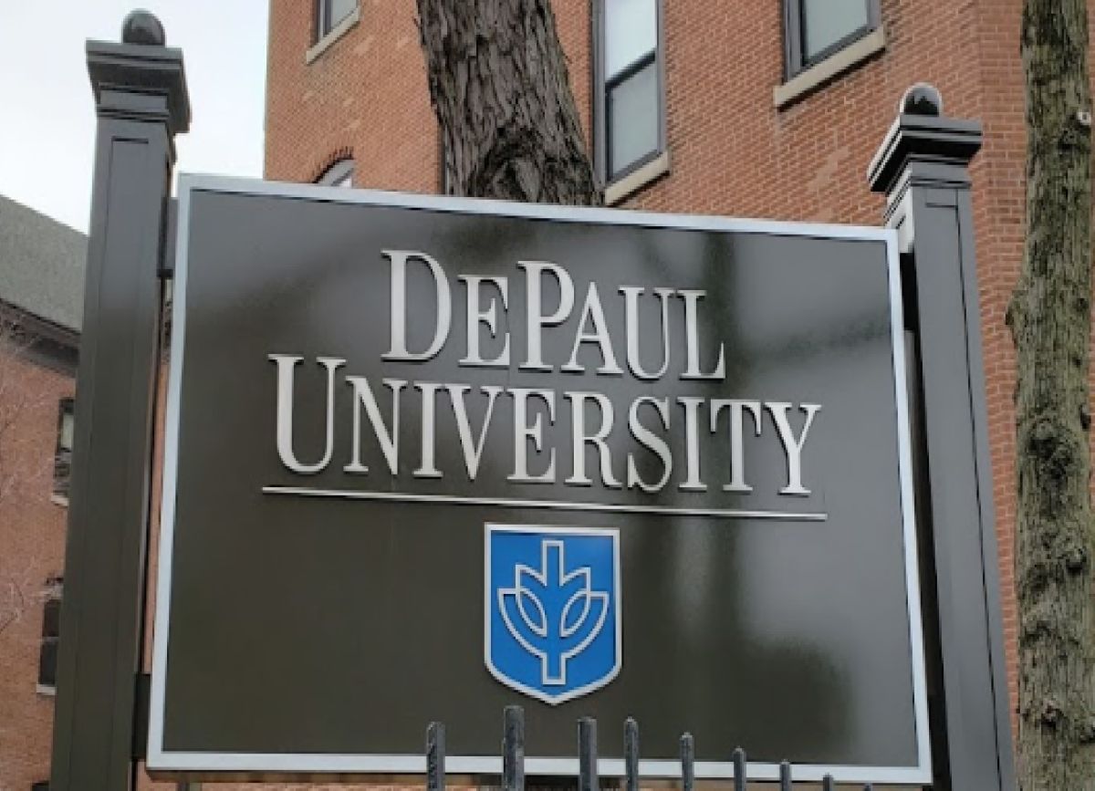La Universidad DePaul de Chicago impartirá clases en línea durante las primeras dos semanas de su trimestre de invierno. Foto Google Maps