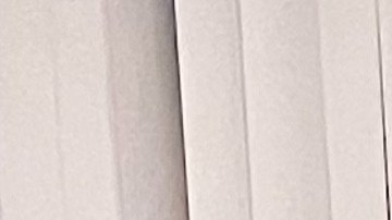 Donaciones en apoyo a Ucrania se reúnen en la Casa del Empoderamiento, en 4722 W. Belmont Ave., en el vecindario de Belmont Cragin en el noroeste de Chicago. (Cortesía Esteban Burgoa)