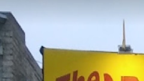 El  tiroteo ocurrió en el puesto de perros calientes, Original Maxwell Street en la cuadra 3800 oeste de la calle Harrison alrededor de las 3:30 am. Foto Google Maps