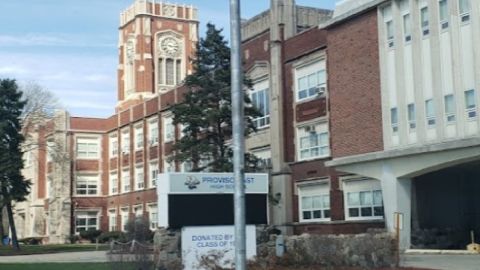 El Distrito Escolar Proviso 209 y el Sindicato de Maestros (PTU) anunciaron que han llegado a un acuerdo tentativo sobre los términos de un contrato. Foto Google Maps