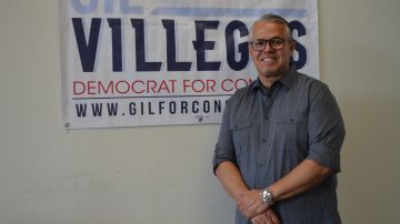 El concejal del Distrito 36 Gilbert Villegas busca en las elecciones primarias de este 28 de junio la candidatura demócrata al Tercer Distrito Congresional de Illinois. (Belhú Sanabria / La Raza)