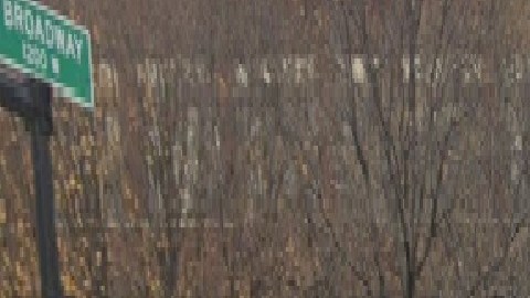 Un vehículo que viajaba a gran velocidad provocó un fatal accidente en una intersección en el que una persona muere y otras tres resultaron heridas en el barrio de Edgewater. Foto Google Maps