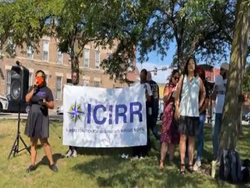La Coalición de Illinois por los Derechos de los Inmigrantes y Refugiados organizó una manifestación de lanzamiento de la campaña "Get Out The Vote" en el vecindario de Pilsen. Foto Cortesía ICIRR