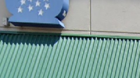 La empresa Walgreens informó que ha implementado avances tecnológicos y servicios centralizados para aliviar las cargas de trabajo de las farmacias.