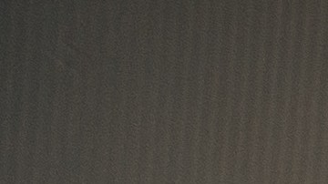 El plan también ofrece formas de reducir las barreras que impiden que se llenen los escaparates vacíos.