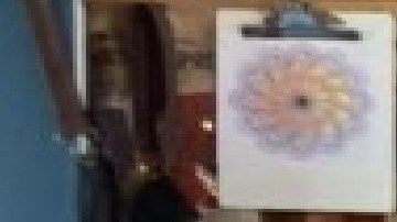 Peculiar garaje convertido en estudio artístico propiedad de una residente de Edgewater Jenn Ross, en el norte de Chicago. Foto extraída de Facebook Jenn Ross