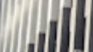 El autobús que transportaba inmigrantes de Texas a Chicago llegó a Union Station de Chicago, el miércoles por la noche. Foto Google Maps