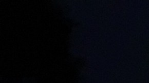 La víctima recibió disparos en ambas piernas por lo que fue llevada por paramédicos al Hospital Mount Sinai en condición crítica.