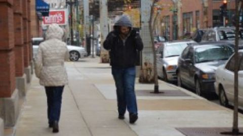 Las temperaturas comenzarán a bajar esta noche en Chicago, llegando hasta los 31 grados.