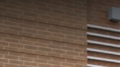 Whole Foods de Englewood abrió en 2016, con el objetivo de traer opciones de alimentos más saludables a esa área. Foto Google Maps.