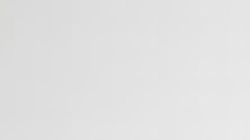 Ser propietario de casa es relevante para el bienestar familiar.