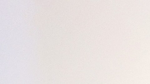 El objetivo del plan del alcalde, Brandon Johnson, es ayudar a revitalizar ciertas áreas abandonadas del sur y oeste de Chicago