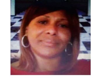 Adrianne Taylor, de 61 años, fue vista por última vez el 28 de febrero en Near West Side. Foto cortesía Departamento de Policía de Chicago