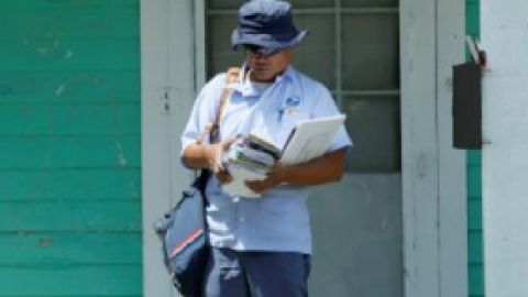 Los tres incidentes tuvieron lugar en el barrio de South Shore de Chicago.