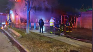 No se han reportado heridos después de un incendio ocurrido el jueves por la mañana en Portage Park.  
Foto Cortesía Chicago Fire Media.