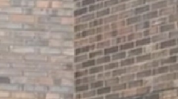 Activistas, vecinos y organizadores del barrio de La Villita en una rueda de prensa el miércoles, afuera de la sede del área cuatro del Departamento de Policía de Chicago. Foto captura Concilio Comunitario de La Villita