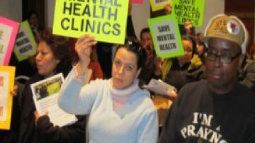 Las clínicas de salud mental fueron cerradas durante la administración del entonces alcalde de Chicago Rahm Emanuel.