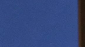 Un paciente con covid-19 conectado a un respirador.