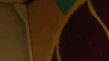 El alcalde de Chicago Brandon Johnson y funcionarios de CPS durante el anuncio del nuevo centro de bienvenida al migrante en la preparatoria Roberto Clemente. (Cortesía CPS)