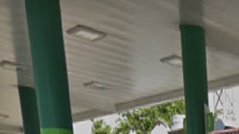 La Policía fue alertada sobre un tiroteo en una estación de servicio de East Chicago.