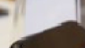 Los oficiales fueron alertados sobre un robo a mano armada en una tienda de celulares.