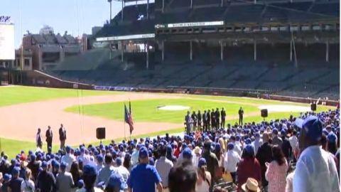 Los inmigrantes ahora ciudadanos estadounidenses llegaron a Estados Unidos desde más de 90 países. Foto captura de Fox 32 Chicago