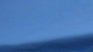 El terreno baldío ubicado en la calle 38 y la avenida California en Brighton Park ha sido objeto de mucho debate en medio de constantes protestas de los residentes al oponerse a la construcción de un ‘campamento base’ en su vecindario.