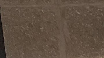 Electores y defensores de vivienda del noroeste de Chicago frente a la oficina del concejal del Distrito 31, Félix Cardona Jr. (Cortesía Palenque LSNA)