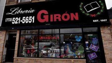 La Librería Girón de La Villita se ubica en el 3547 W. 26th St, Chicago. Foto extraída del Facebook Libería Girón