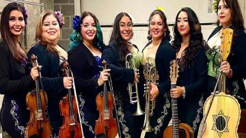 Mariachi Sirenas de Chicago comparte su amor por la música tradicional mexicana. Foto Extraída de Facebook Mariachi Sirenas