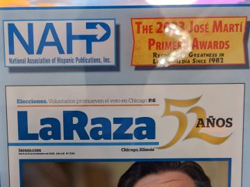 La Raza recibió una vez más el premio José Martí ‘Gold Award, Outstanding Spanish Language Weekly Newspaper’ al mejor semanario en español del país. (Cortesía)
