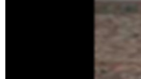 Jean Carlos Martínez, niño migrante venezolano, de 5 años, vivía en un almacén acondicionado como refugio temporal en el vecindario Pilsen. Foto Matt DeMateo