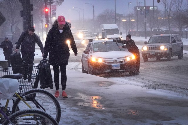 Cold Weather 101: How to Stay Safe this Winter in Chicago - Vimarsana News