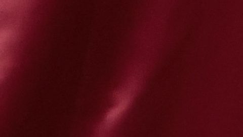 La presidenta de México Claudia Sheinbaum, recibe la banda presidencial en la Cámara de Diputados este martes en la Ciudad de México.