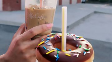 McDonald's ya ofrece donas Krispy Kreme en Chicago. (Cortesía McDonald's)