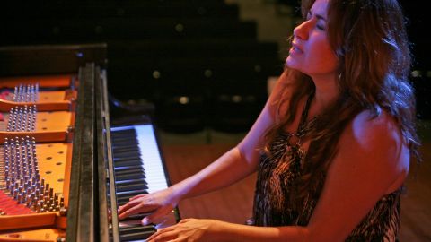 La pianista brasileña Heloísa Fernandes. (Cortesía International Latino Cultural Center)