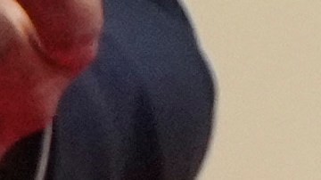 El presidente Donald Trump firma una orden ejecutiva al comienzo de su segundo periodo de gobierno.