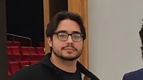 Integrantes del Equipo de Respuesta Rápida de Pilsen realizan labores de educación y divulgación en Chicago. (Cortesía Andrés Rizo)