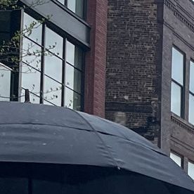 Trabajadores, inmigrantes, luchadores sociales y miembros de organizaciones y de comunidades de Chicago marcharon en Chicago en conmemoración del Primero de Mayo y en defensa de los derechos laborales y de los inmigrantes, el 1 de mayo de 2025. (Cortesía Carlos Arango)